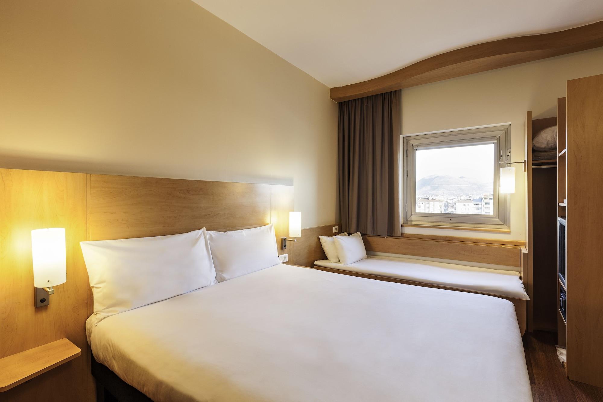 Ibis Santiago Providencia Hotel ภายนอก รูปภาพ